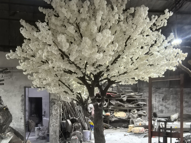 4-meter white artificial cherry blossom tree for event use in Florida